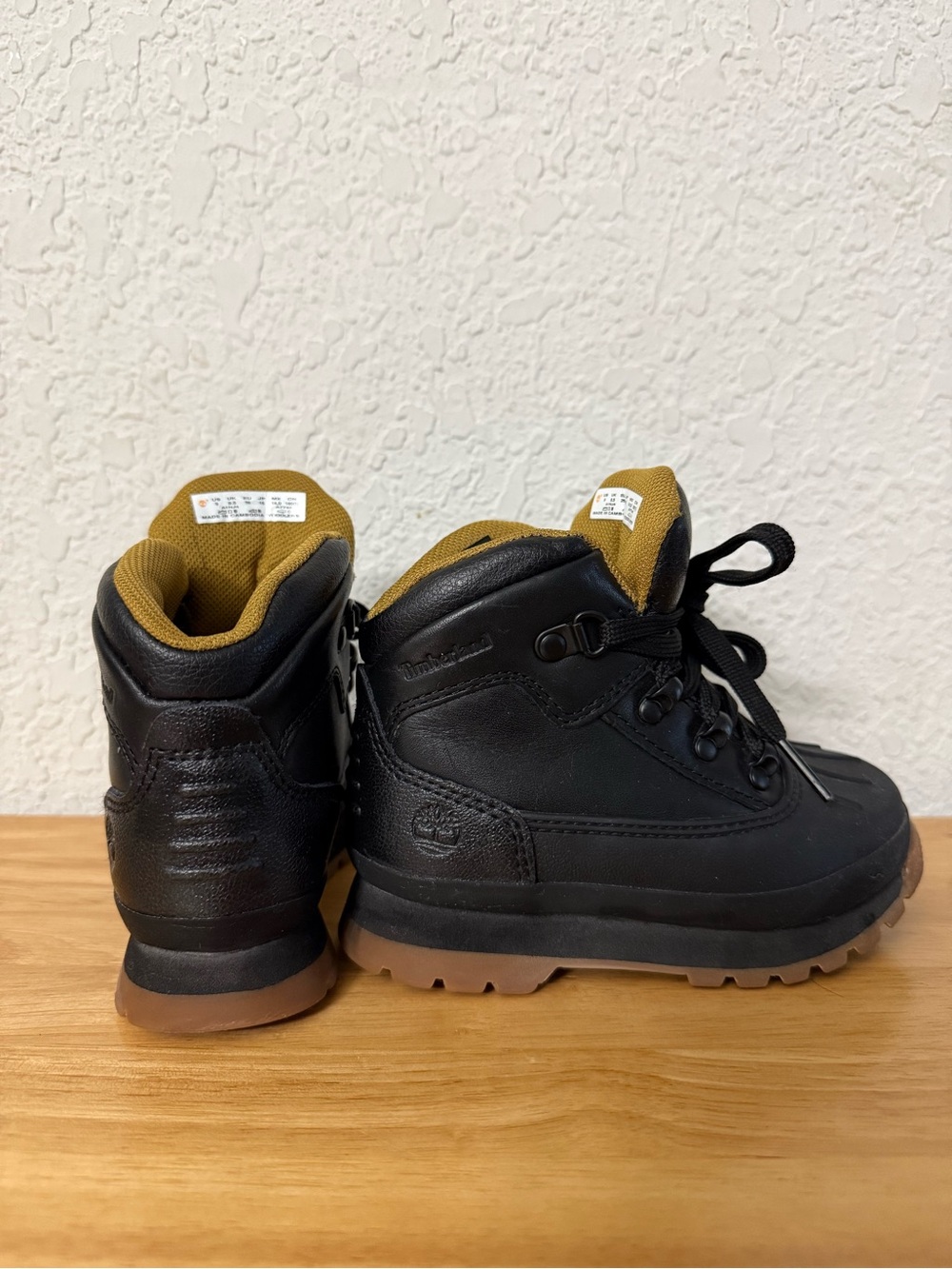 Timberland Euro Hiker Shell 9 Kids Black Boots with Mustard Lining and Brown Sol